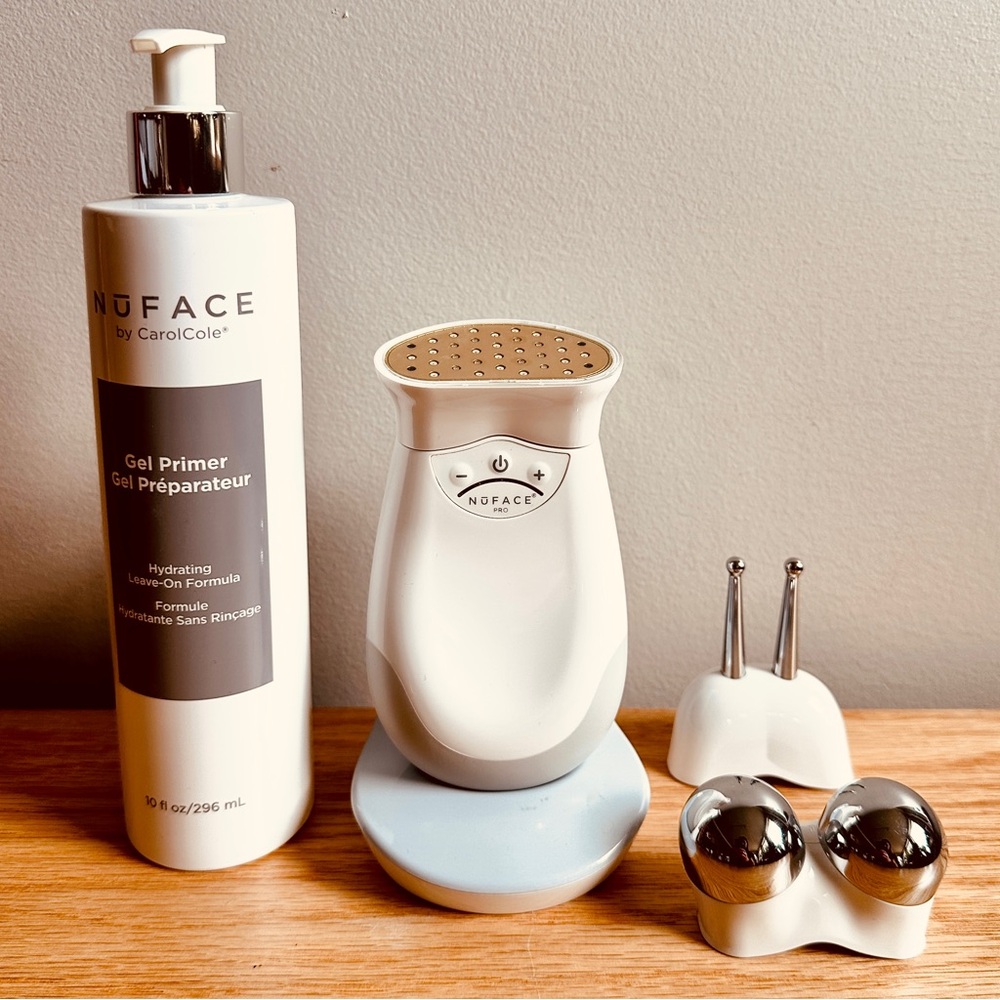 NuFACE Trinity Pro Set ❤️ Lift, Tone, Glow!